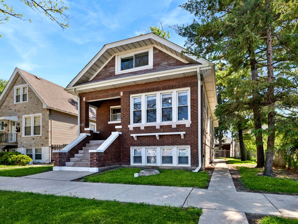 1329 Harvey Avenue, Berwyn, IL 60402