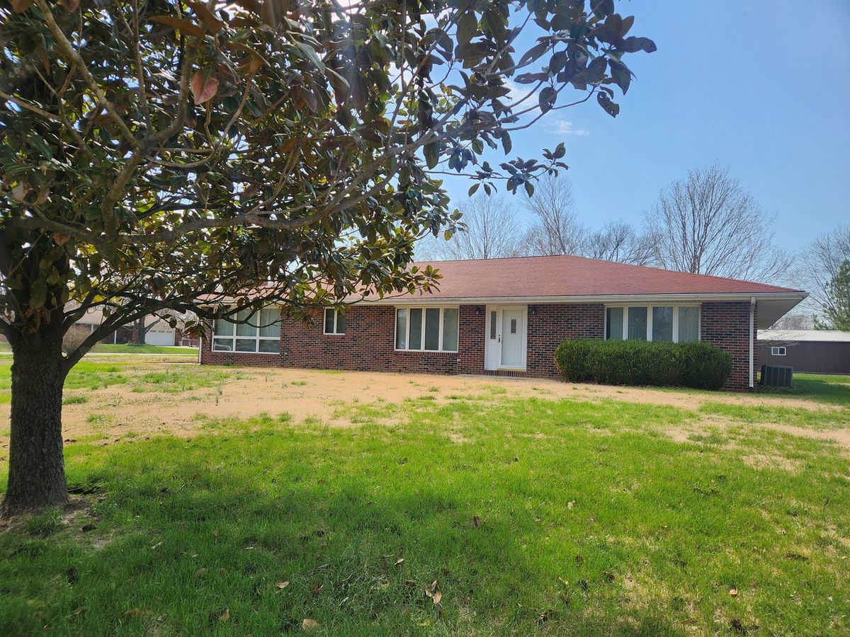3769 Oxbow Road, Pinckneyville, IL 62274