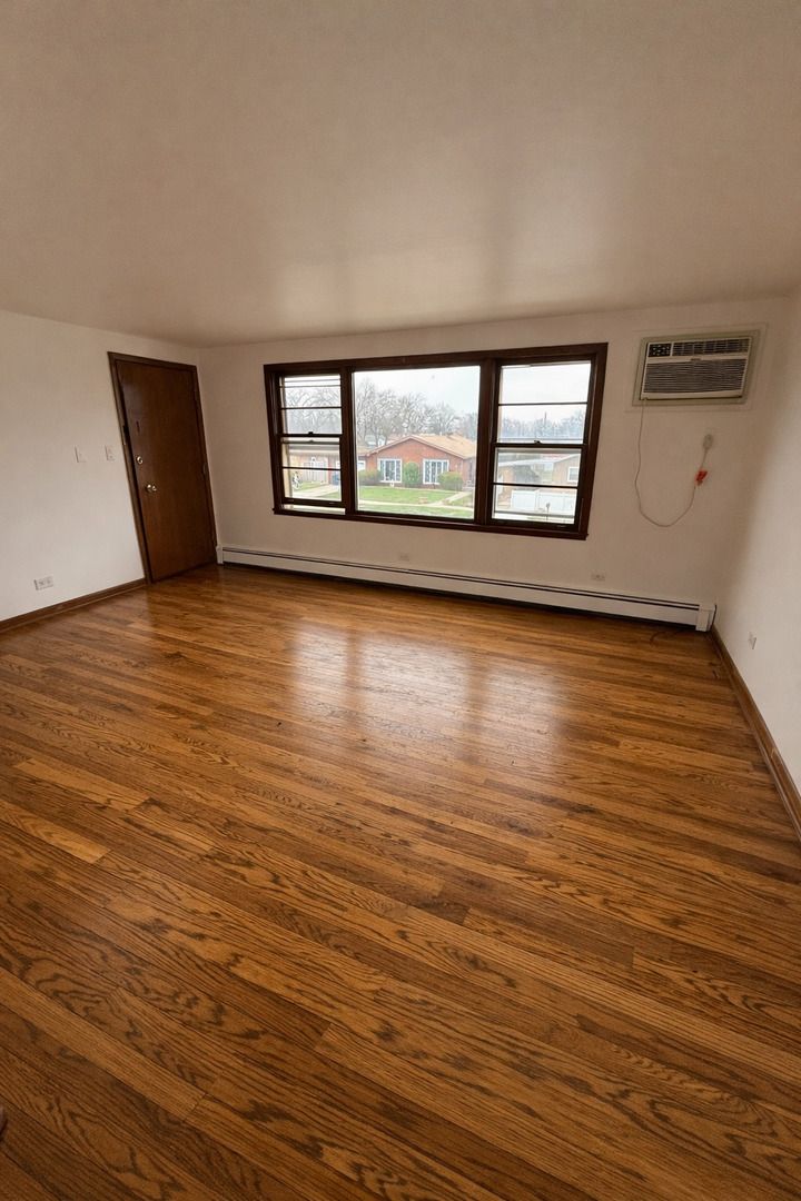 11800 Karlov Avenue — Alsip, IL 60803