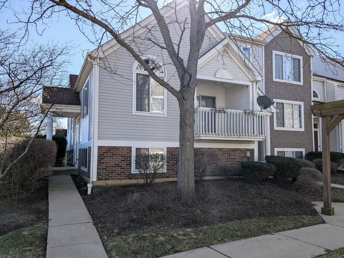 2232 Dawson Lane, Algonquin, IL 60102