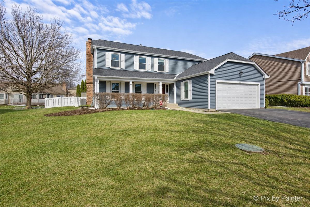 3218 Blackhawk Trail, St. Charles, IL 60174