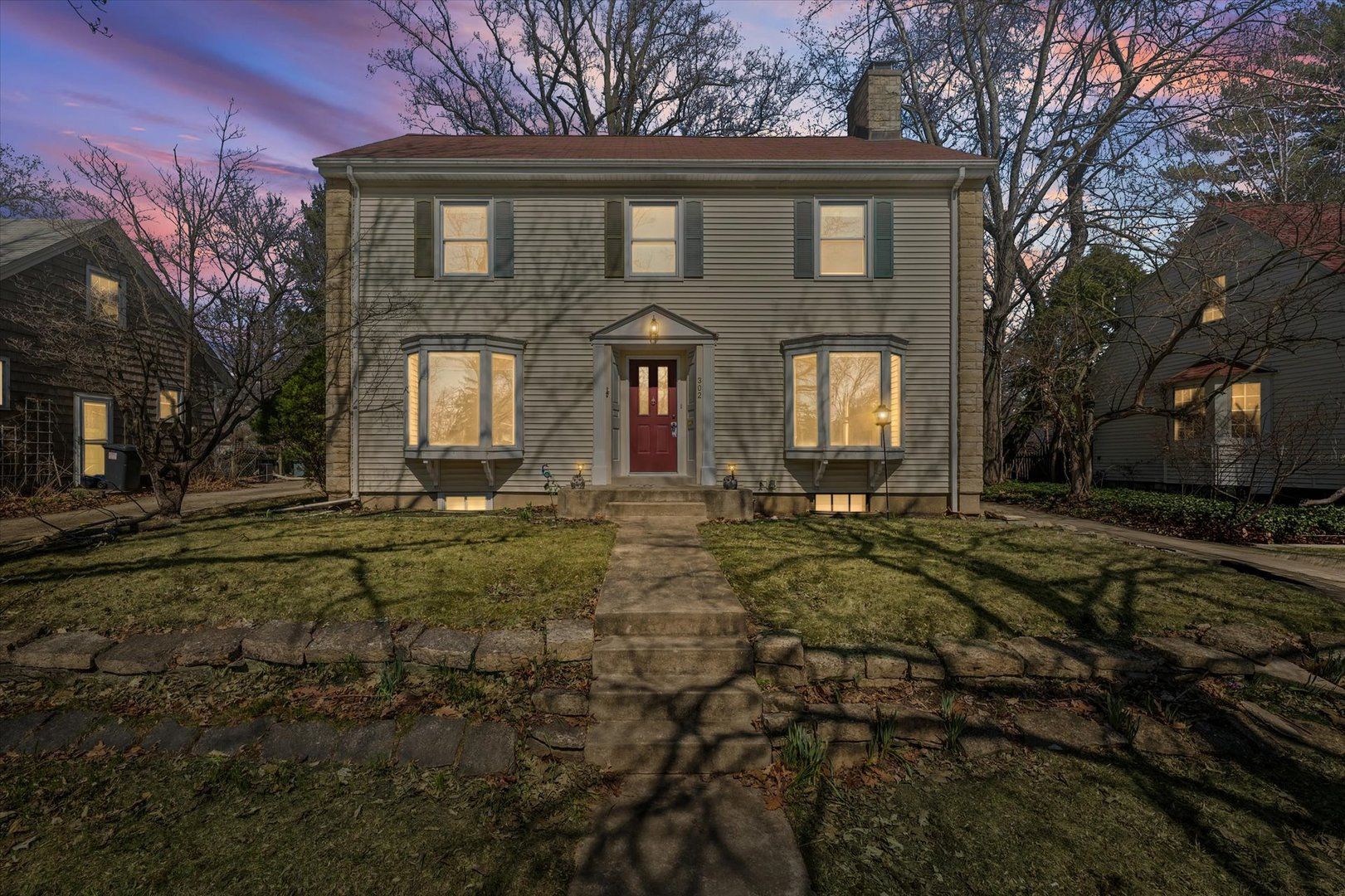302 W Florida Avenue — Urbana, IL 61801