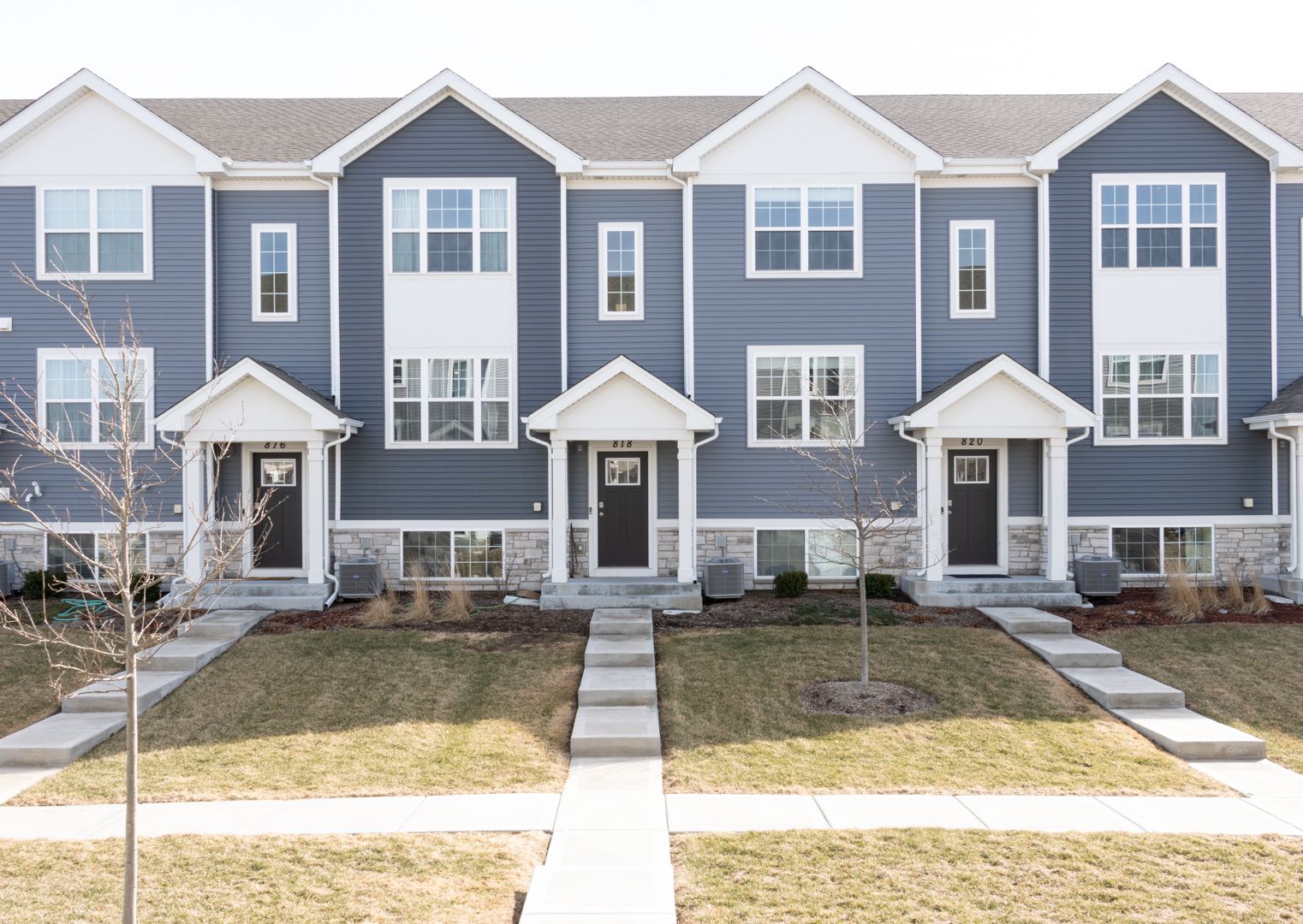 818 Briar Glen Court — Hampshire, IL 60140