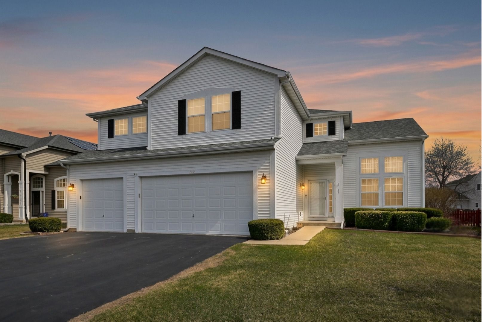 230 Stickley Lane — Lake In The Hills, IL 60156