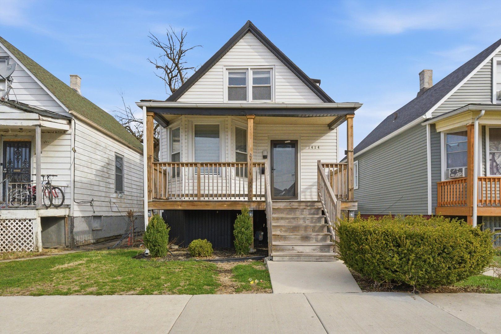 1414 W 73rd Place — Chicago, IL 60636