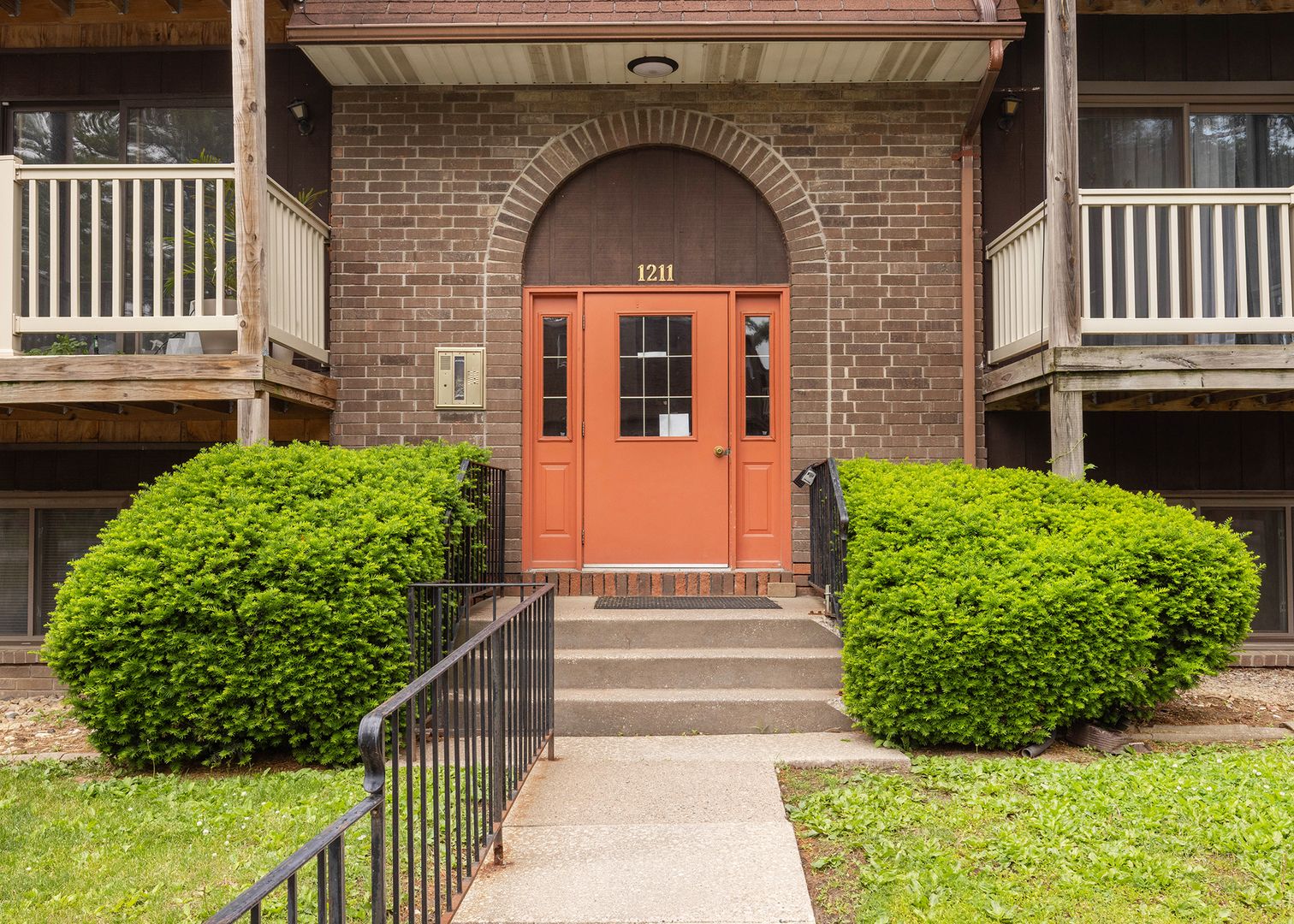 1211 48th Avenue #26 — East Moline, IL 61244