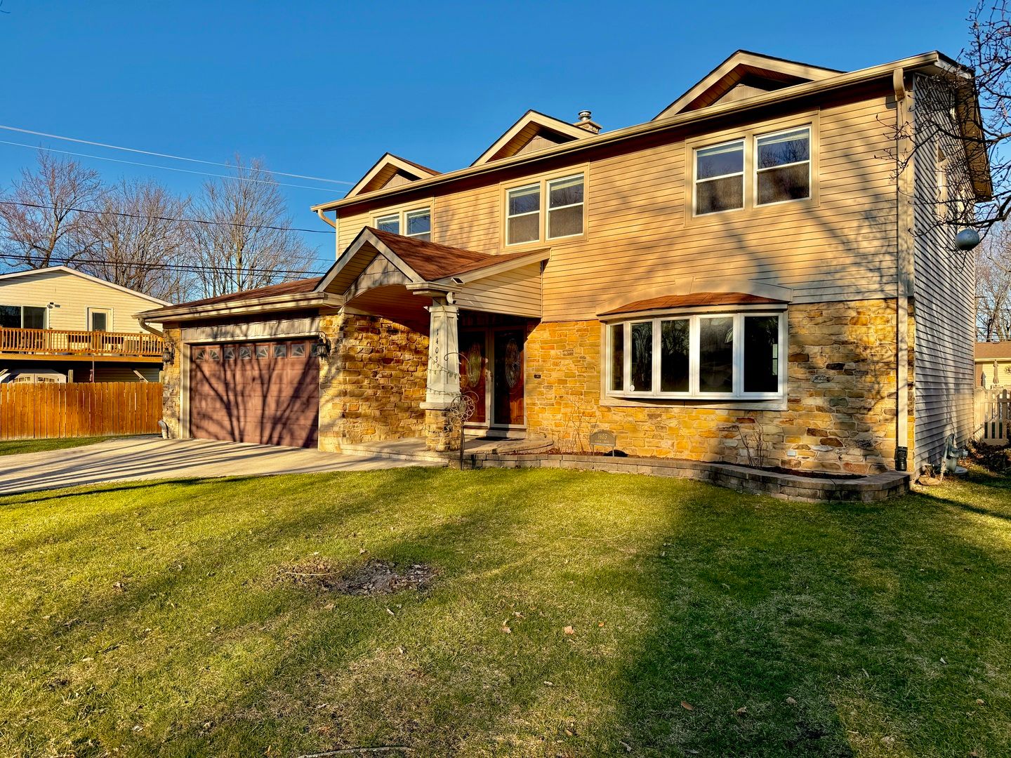 1403 S Birch Drive — Mount Prospect, IL 60056