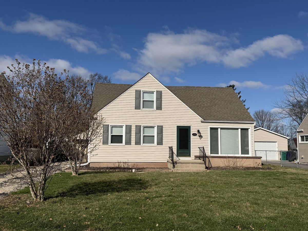 632 Edgewood Avenue, Lombard, IL 60148