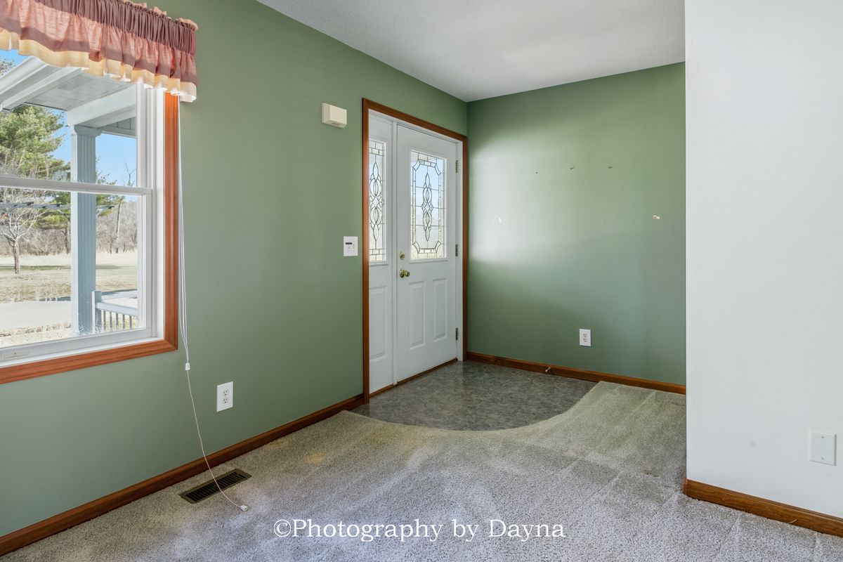 13014 E State Route 114, Momence, IL 60954