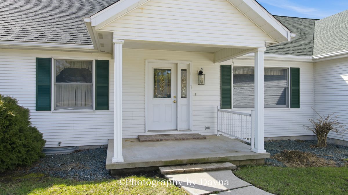 13014 E State Route 114, Momence, IL 60954