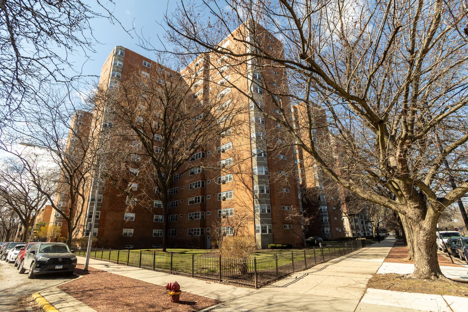 4960 N Marine Drive #1014 — Chicago, IL 60640