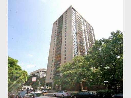 2605 S Indiana Avenue #1909 — Chicago, IL 60616