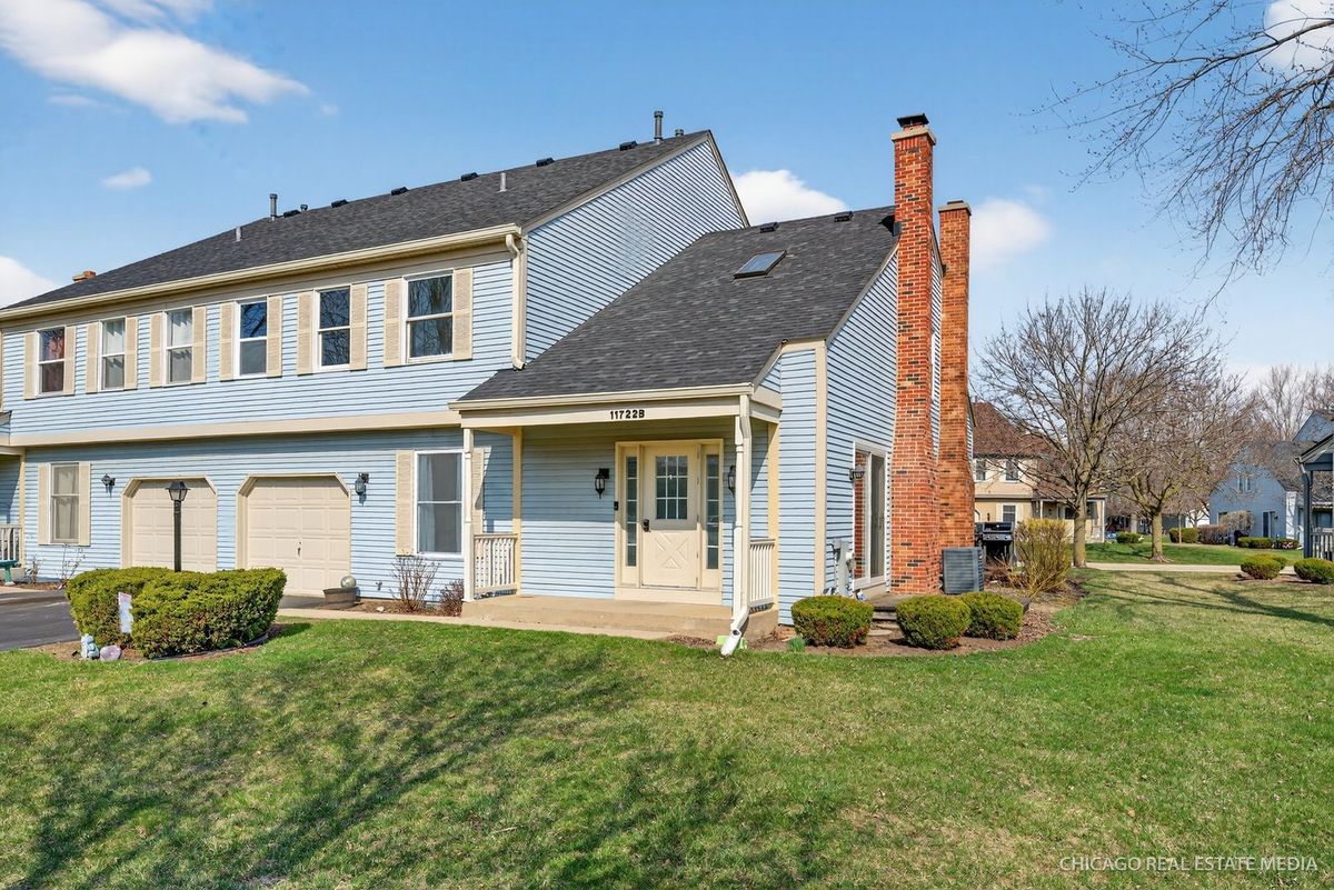 11722 Daniel Lane, Huntley, IL 60142