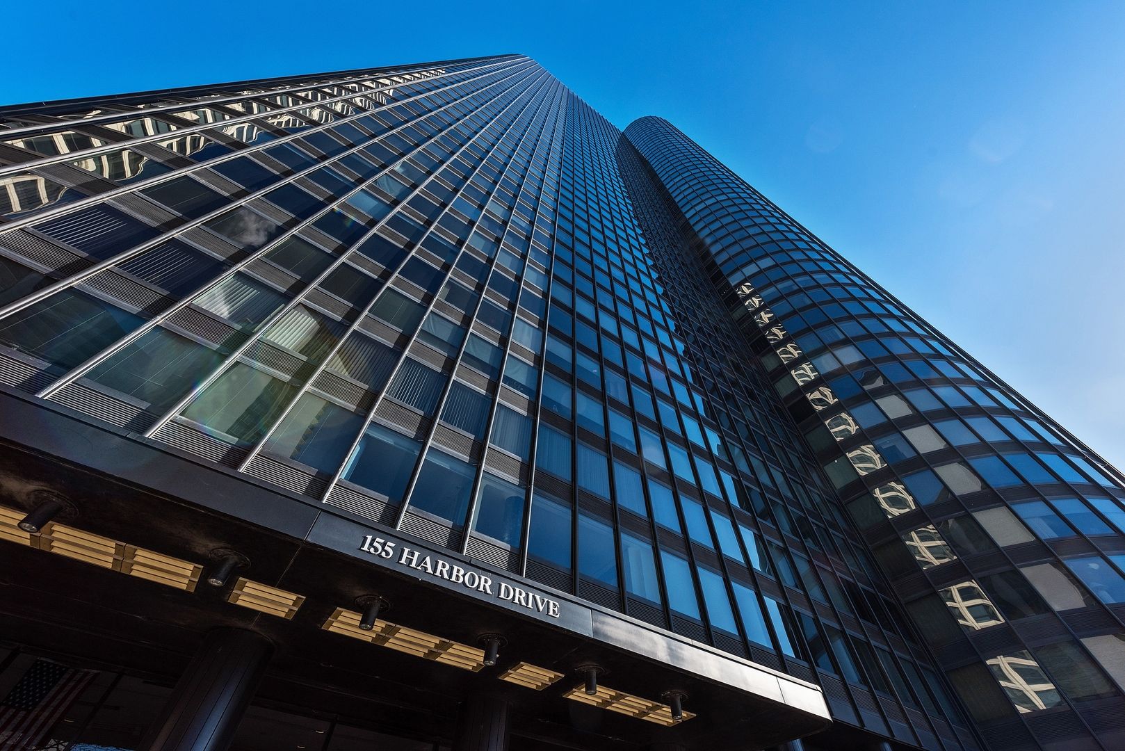 155 N Harbor Drive #2408 — Chicago, IL 60601