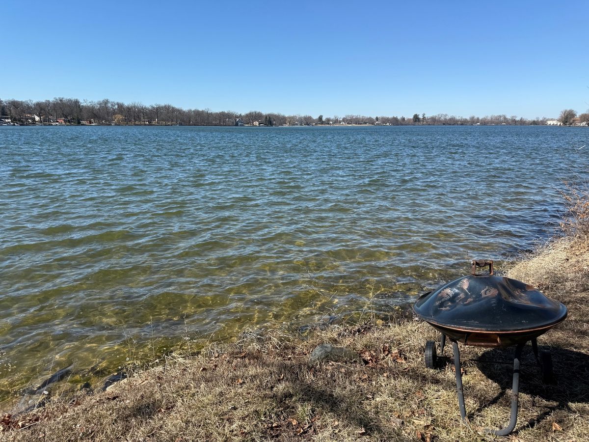 33498 Lake Shore Drive, Grayslake, IL 60030