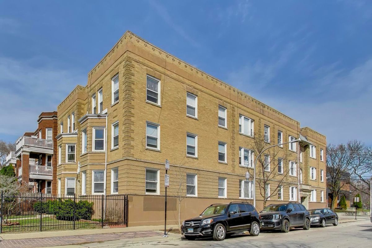 1228 Sunnyside Avenue, Chicago, IL 60640