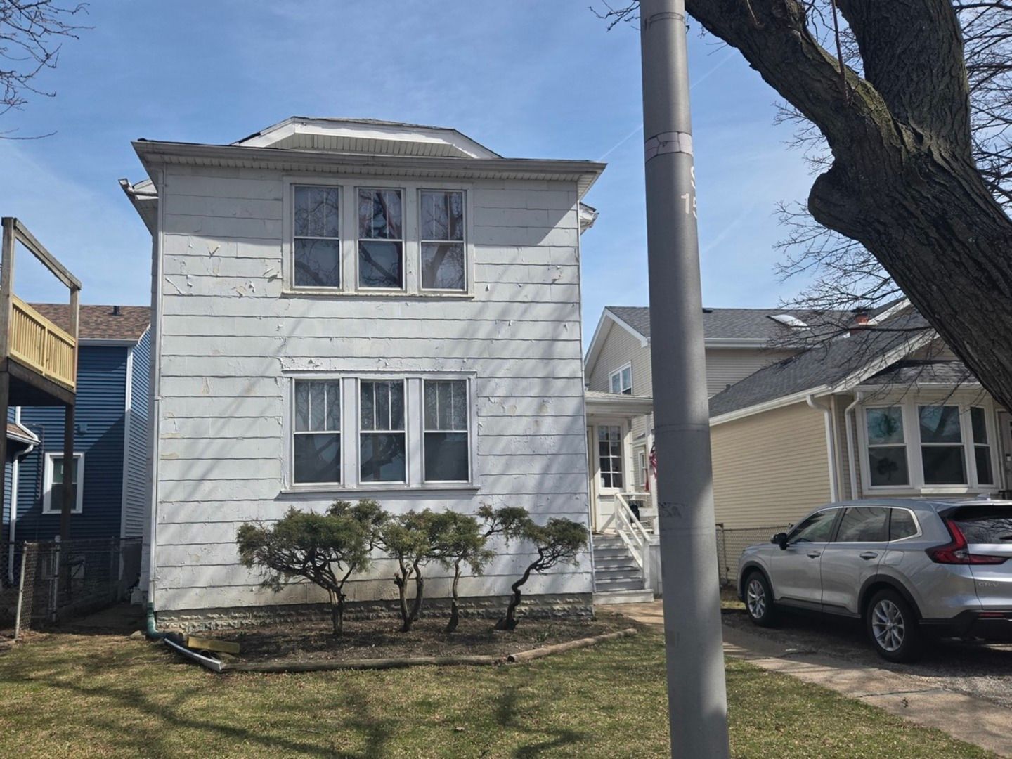 2531 N 75th Avenue — Elmwood Park, IL 60707