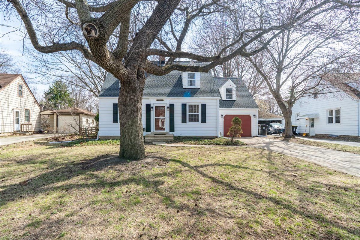 413 Grant Street — Normal, IL 61761