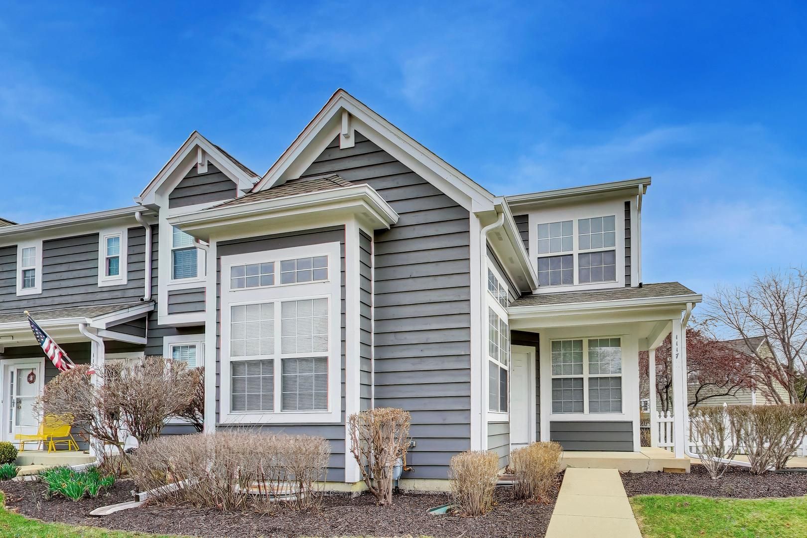 1117 Mckay Circle — Grayslake, IL 60030