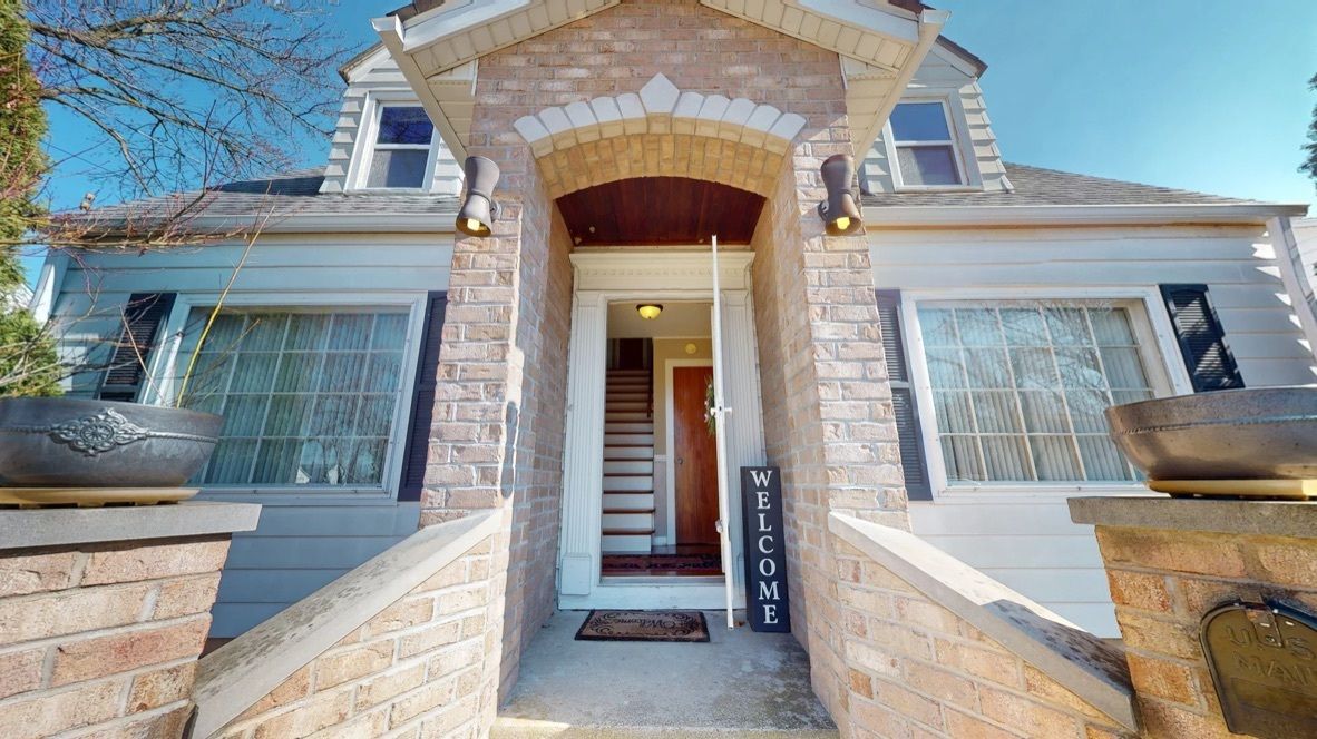 423 S Main Street S — Montgomery, IL 60538