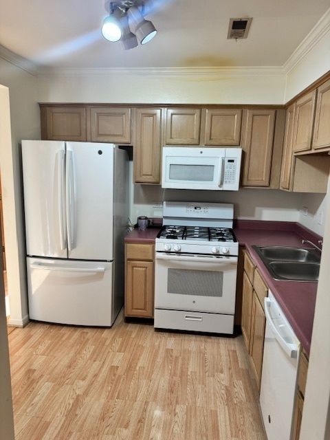 2614 Goodrich Avenue, Burnham, IL 60633
