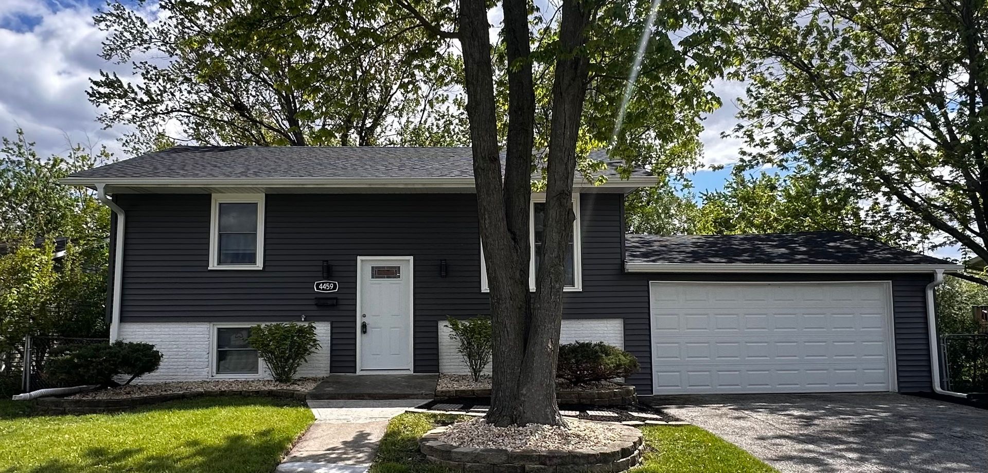4459 Balmoral Drive — Richton Park, IL 60471