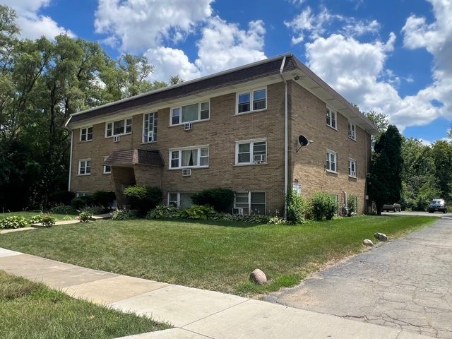 255 Oak Street, Addison, IL 60101