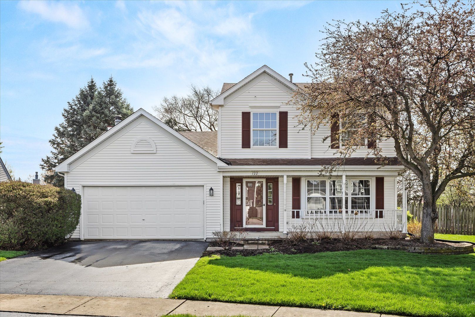 122 Cinderford Court — Oswego, IL 60543