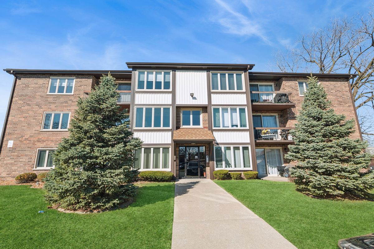 5024 Circle Court, Crestwood, IL 60418