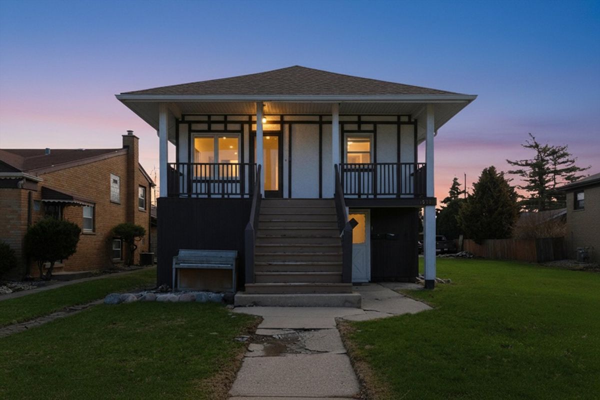 4533 Deyo Avenue, Brookfield, IL 60513