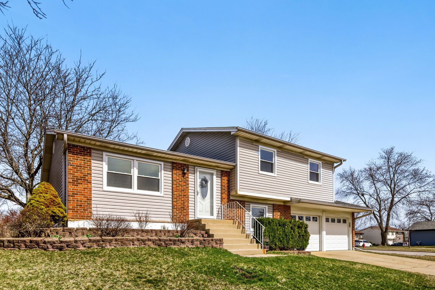 4441 HARBOR Circle — Hoffman Estates, IL 60192