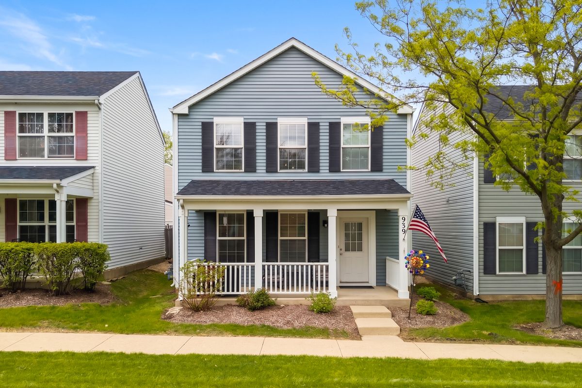 939 Four Seasons Boulevard, Aurora, IL 60504