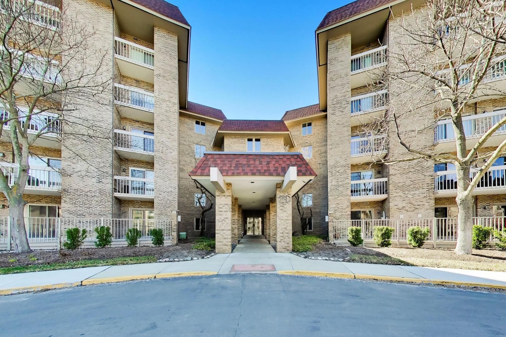 1280 Rudolph Road #5K — Northbrook, IL 60062