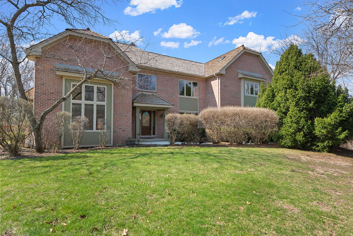 16693 CHERRYWOOD Lane, Wadsworth, IL 60083