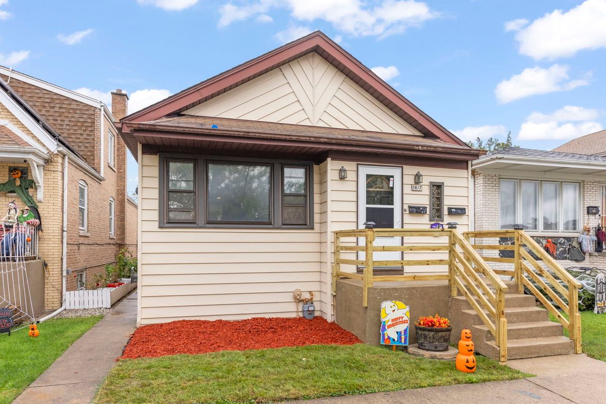 5817 64th Street, Chicago, IL 60638