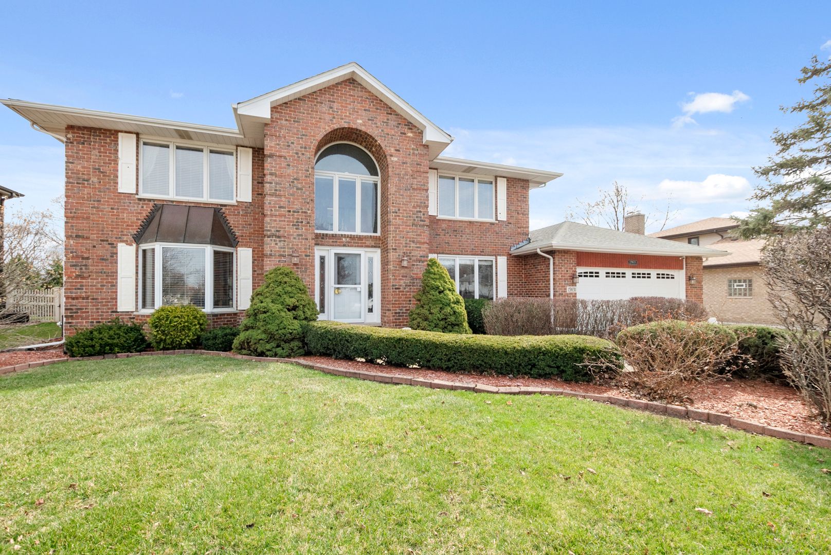 15631 Harbor Town Drive — Orland Park, IL 60462