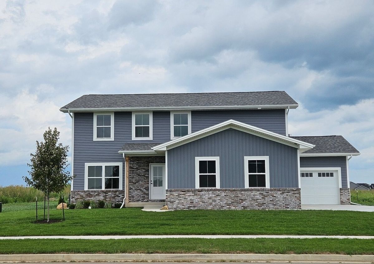 109 Dugan Trail, Downs, IL 61736