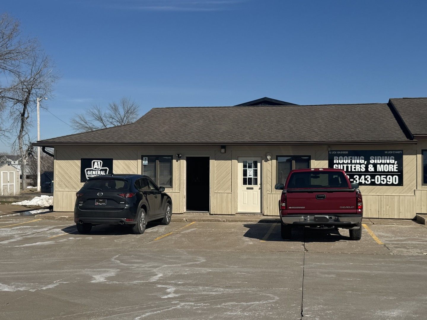2241-2251 52nd Avenue — Moline, IL 61265