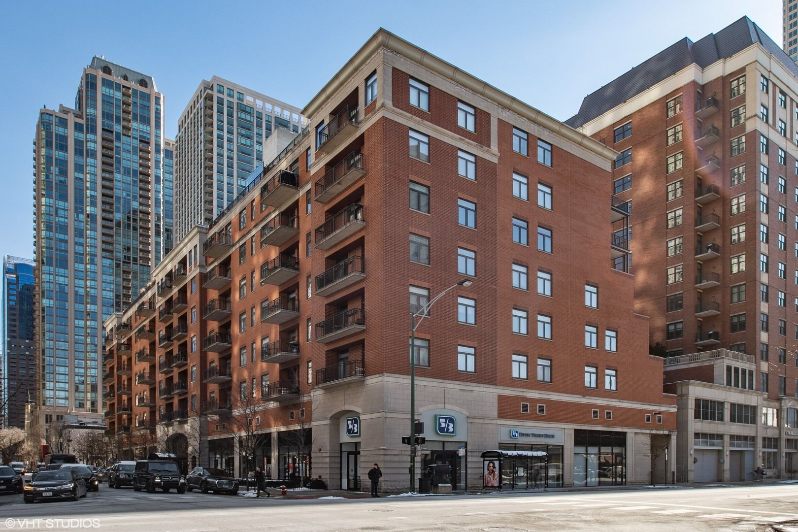 33 W Huron Street #311 — Chicago, IL 60654