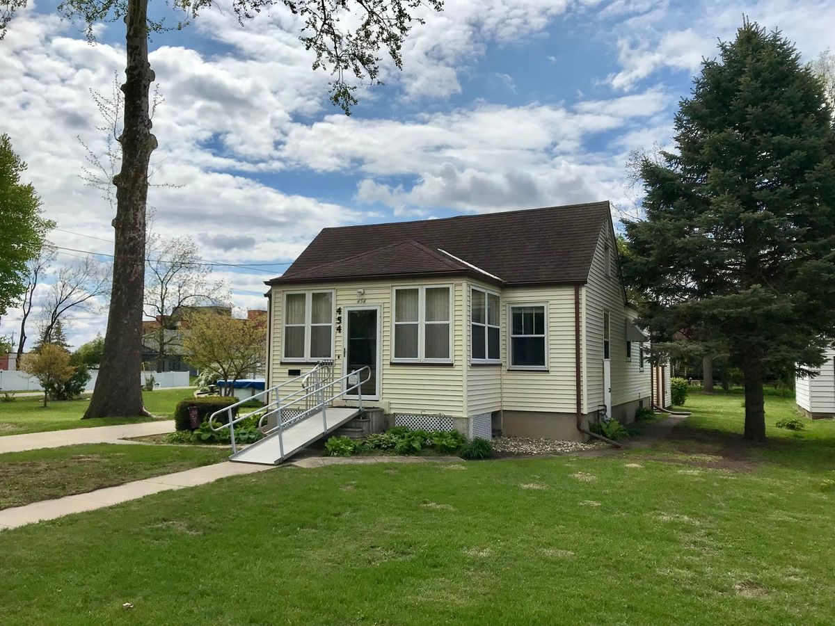 454 Lincoln Street, Princeton, IL 61356