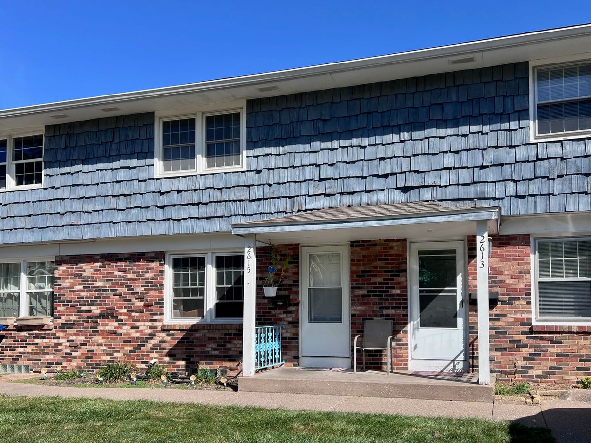 2613 Hawthorne Drive, Bettendorf, IA 52722