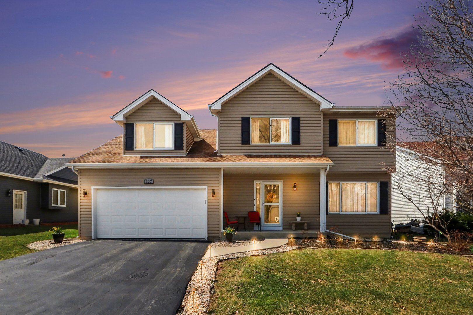 237 Homewood Drive — Bolingbrook, IL 60440
