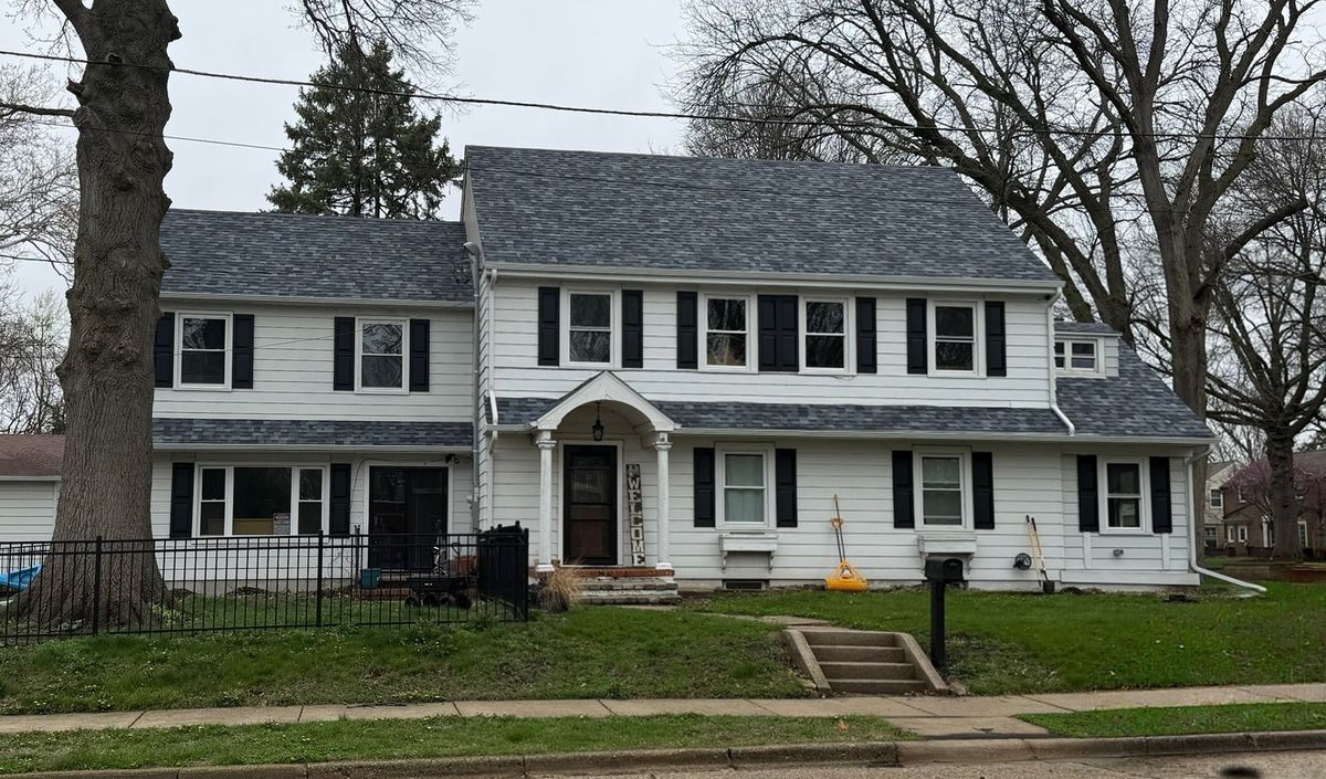 1501 1st Avenue, Sterling, IL 61081