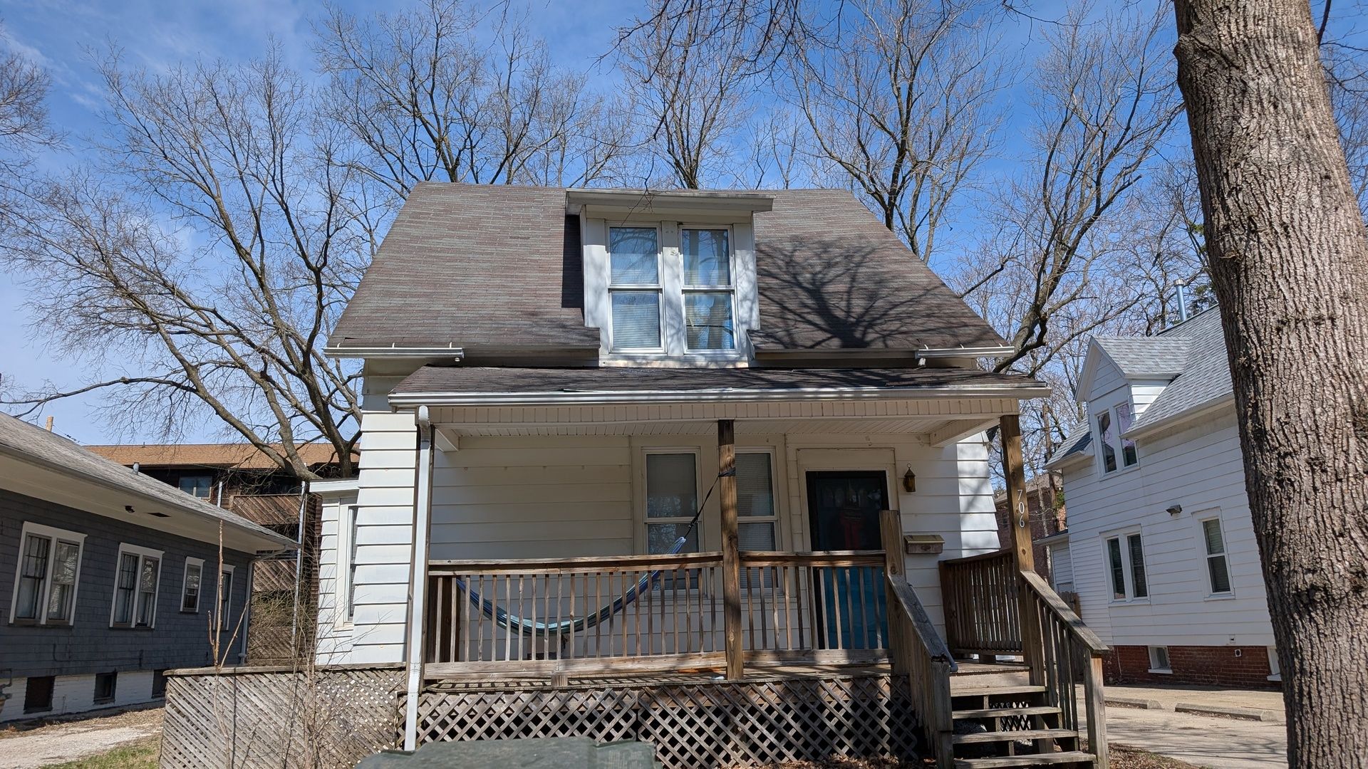 706 W High Street — Urbana, IL 61801