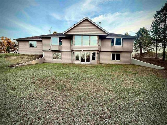 3640 Moffett Road, Rockton, IL 61072