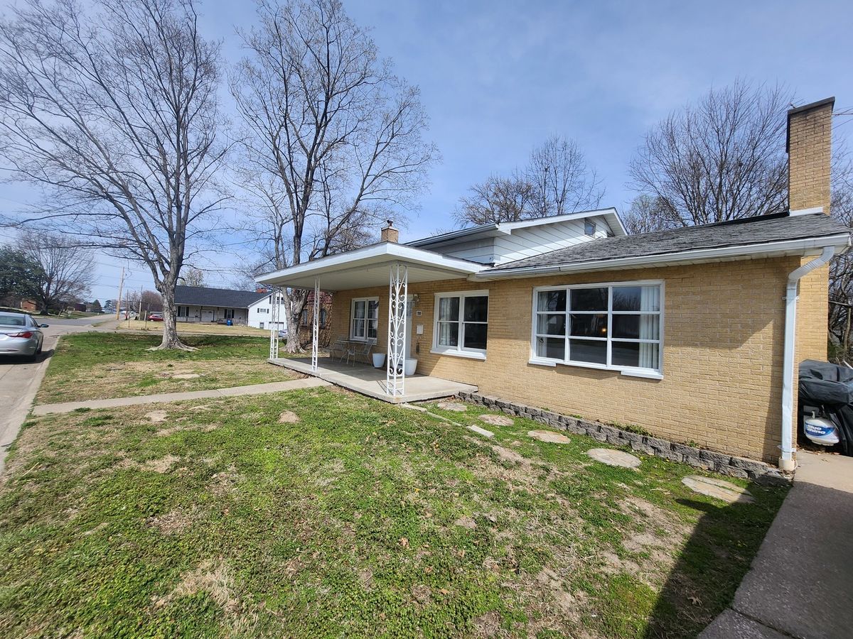 710 Maple Street, Sparta, IL 62286