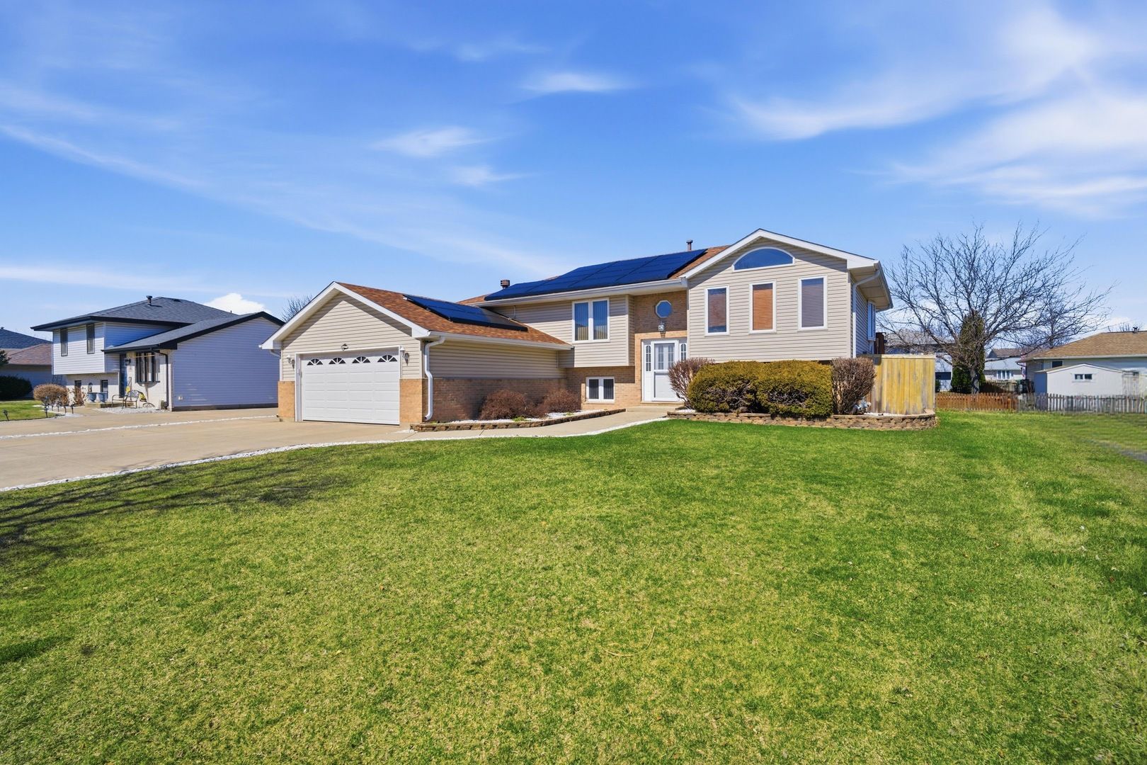 6907 Manchester Drive — Plainfield, IL 60586
