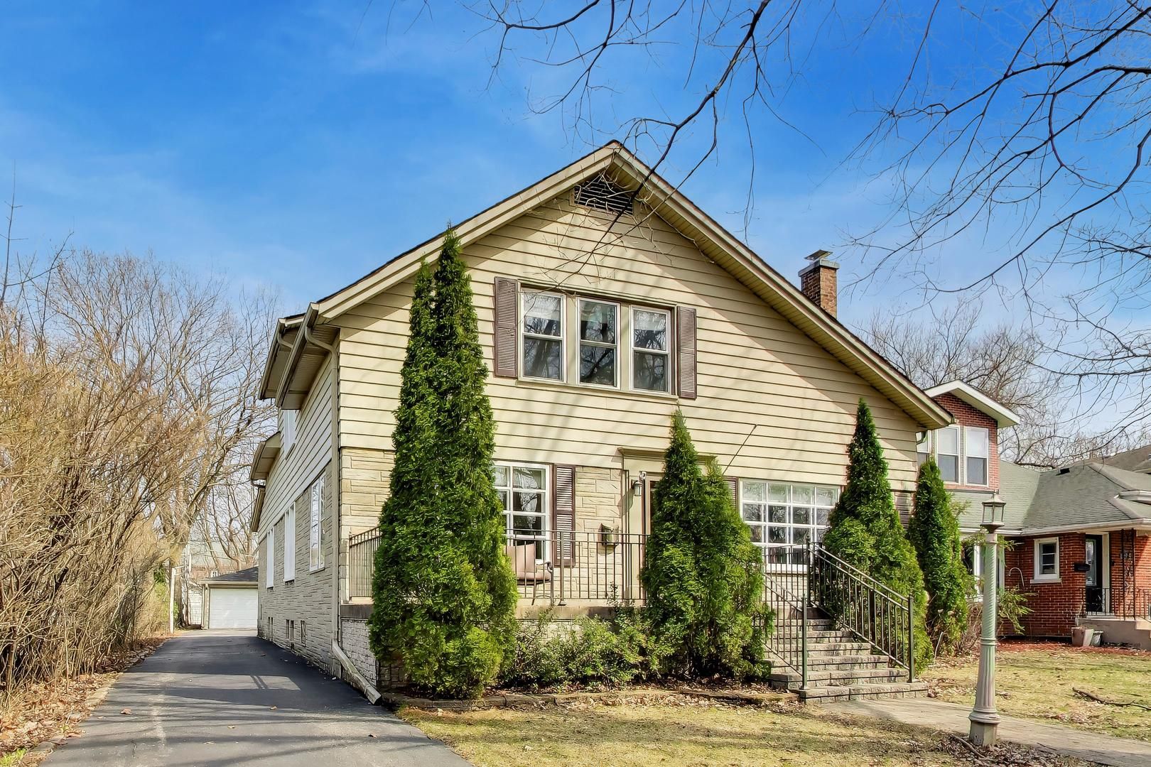 283 Bartram Road — Riverside, IL 60546