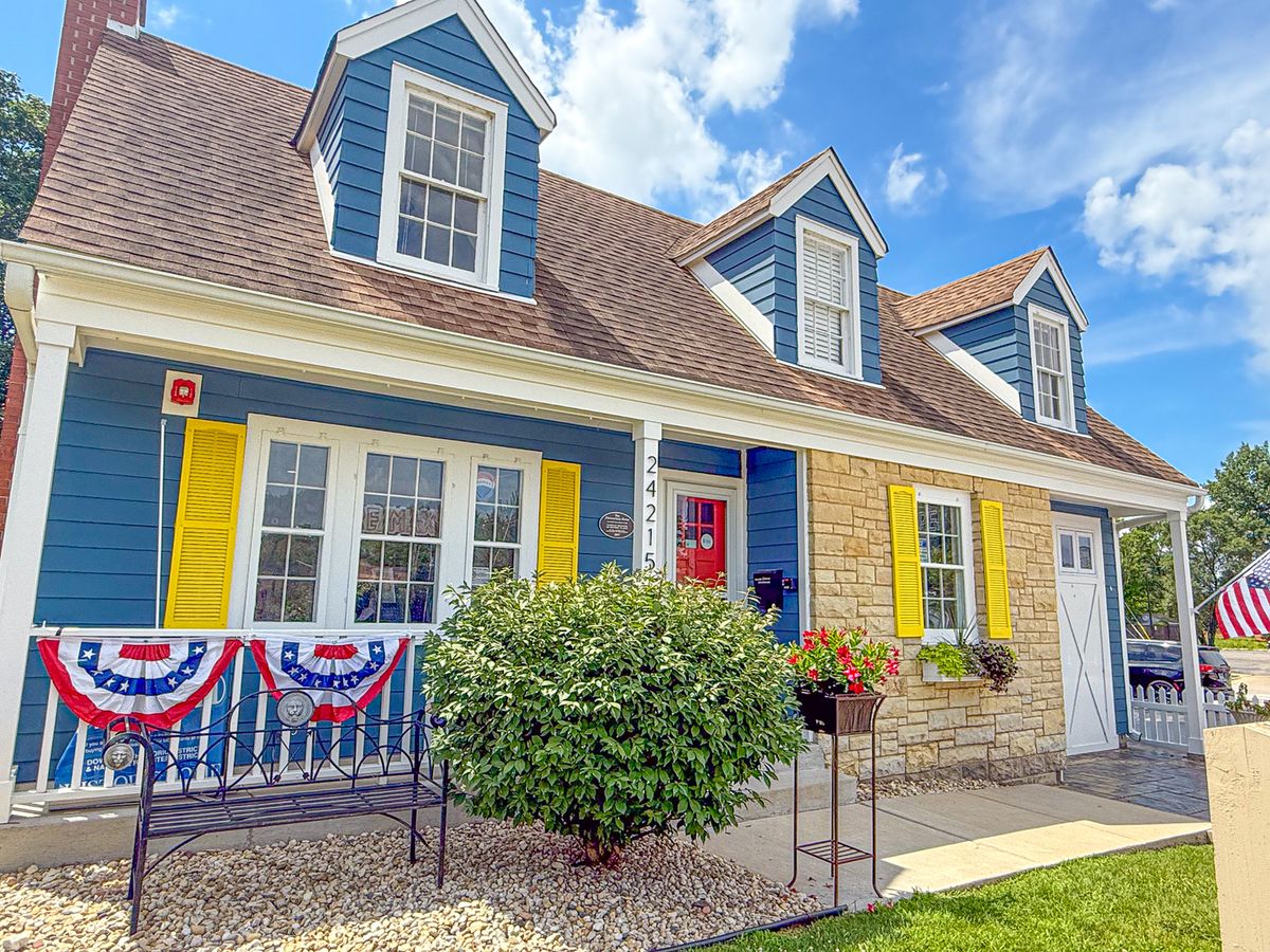 24215 Lockport Street, Plainfield, IL 60544