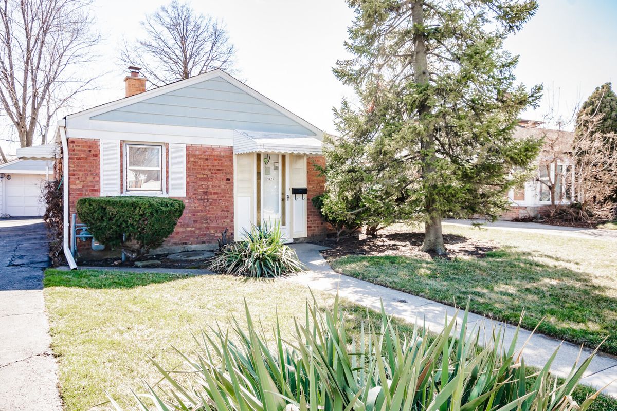 9625 Richard Avenue, Franklin Park, IL 60131